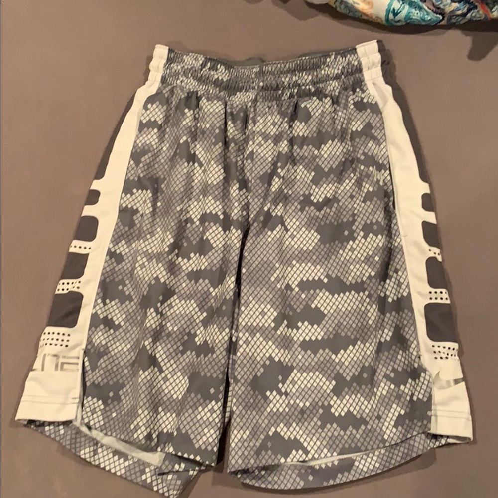 camouflage nike basketball shorts